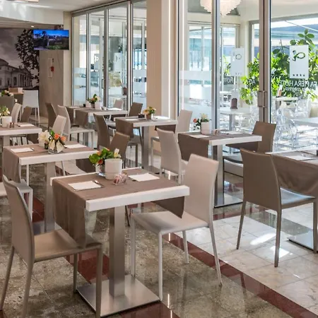 Hotel Alfa Fiera 4*