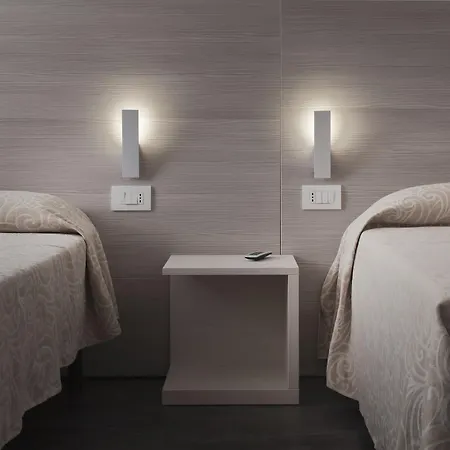 Alfa Fiera ホテル