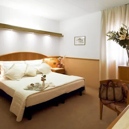 ホテル Alfa Fiera