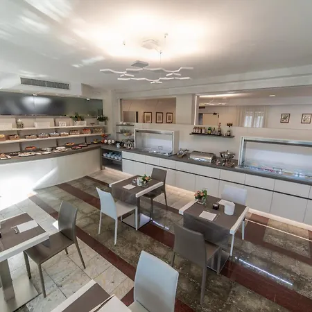 Alfa Fiera ホテル 4*