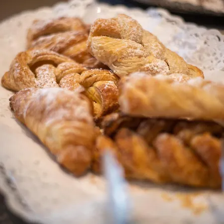 ホテル Alfa Fiera 4*