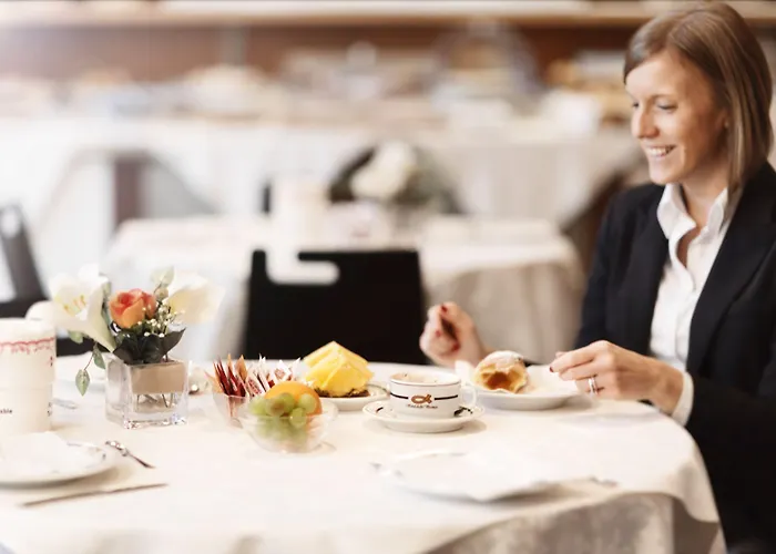 호텔 Alfa Fiera 4*