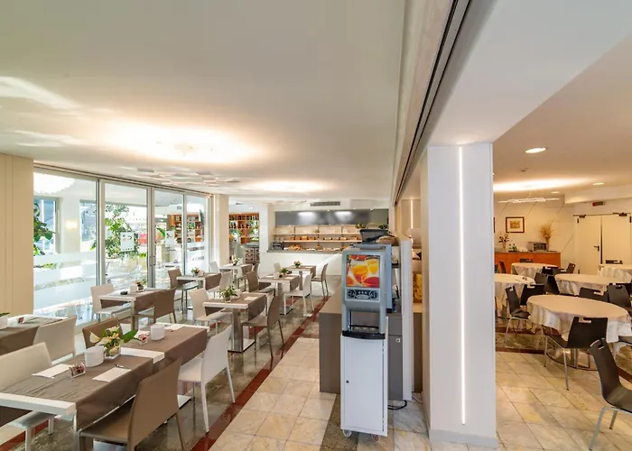 호텔 Alfa Fiera 4*